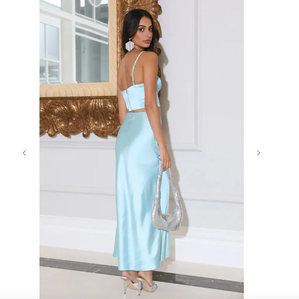 NEW! Cool Spritz Midi Skirt Blue